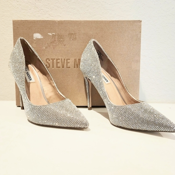 Steve Madden Daisie Crystal Jeweled Heels - Picture 9 of 13